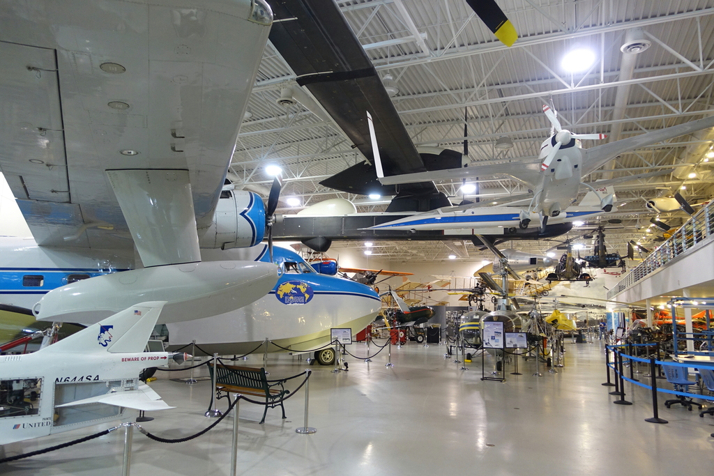 General view - Hiller Aviation Museum - San Carlos, California - DSC03285