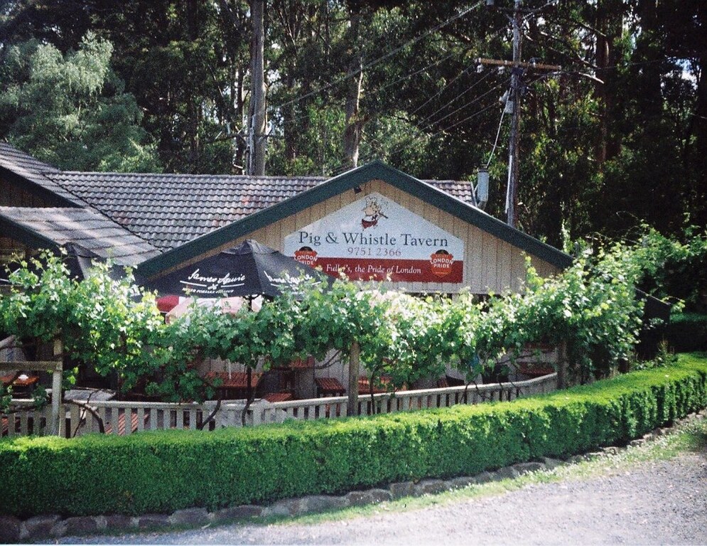 Pig & Whistle Tavern, Mount Dandenong, Australia