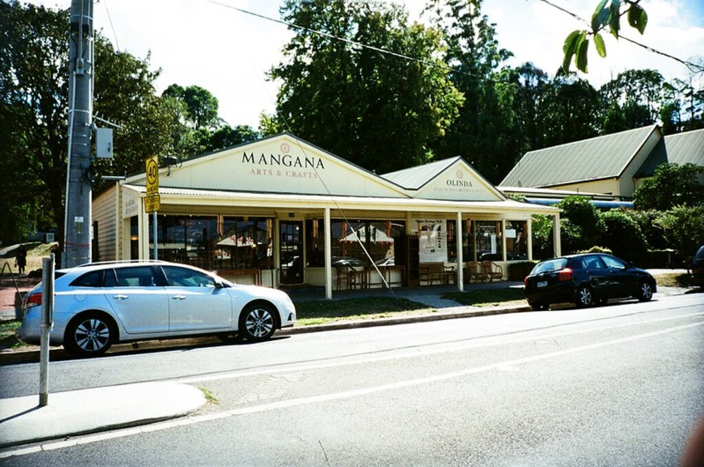 Mangana Arts & Crafts