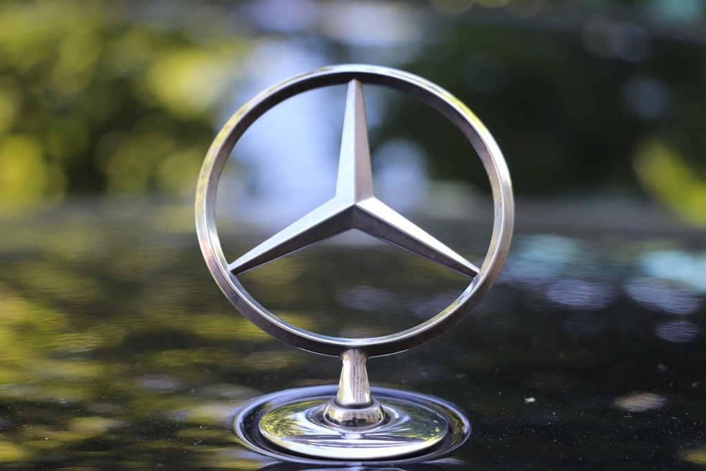 Mercedes Daimler Benz