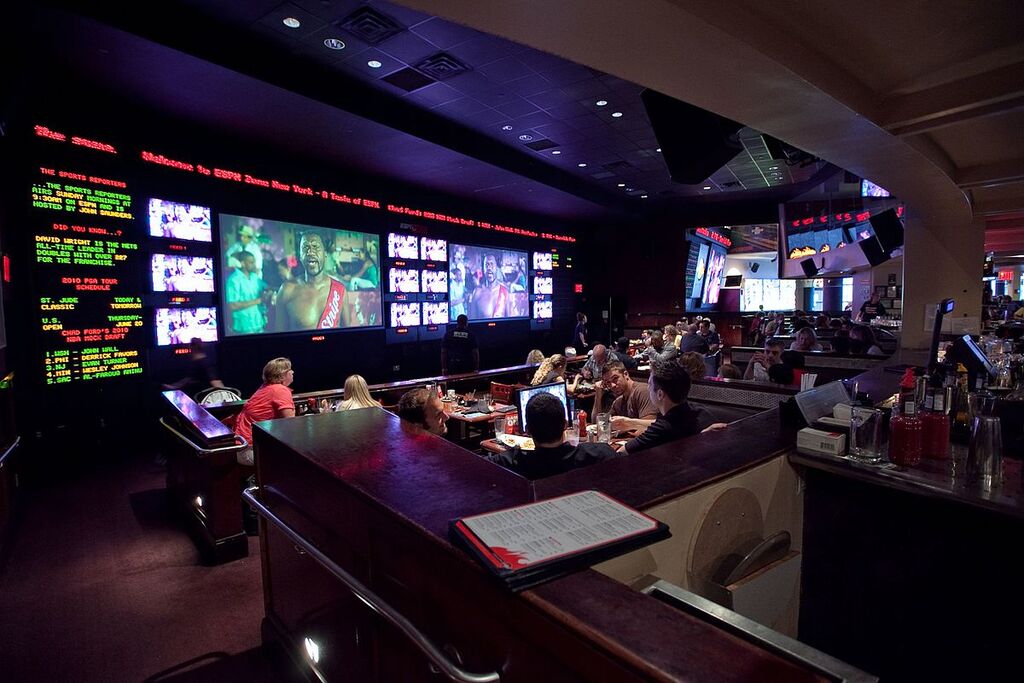 9 Best Sports Bars In Omaha, Nebraska Trip101