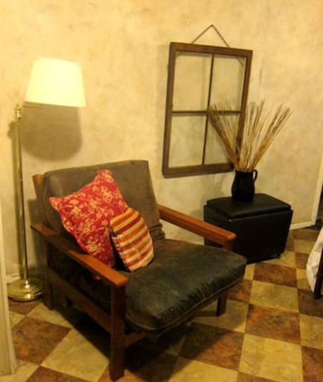 Top 7 Airbnb Vacation Rentals In Collinsville, Illinois Updated 2024