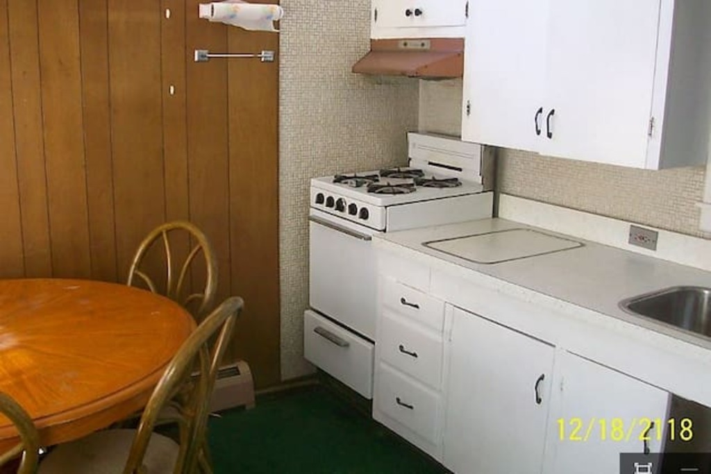 Top 9 Airbnb Vacation Rentals In Dolton, Illinois Trip101