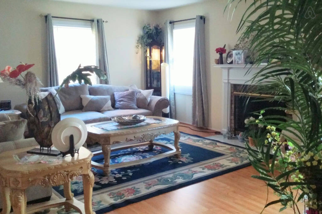 Top 13 Airbnb Vacation Rentals In Bowie, MD Updated 2024 Trip101