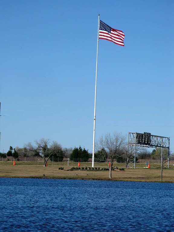 lake helen