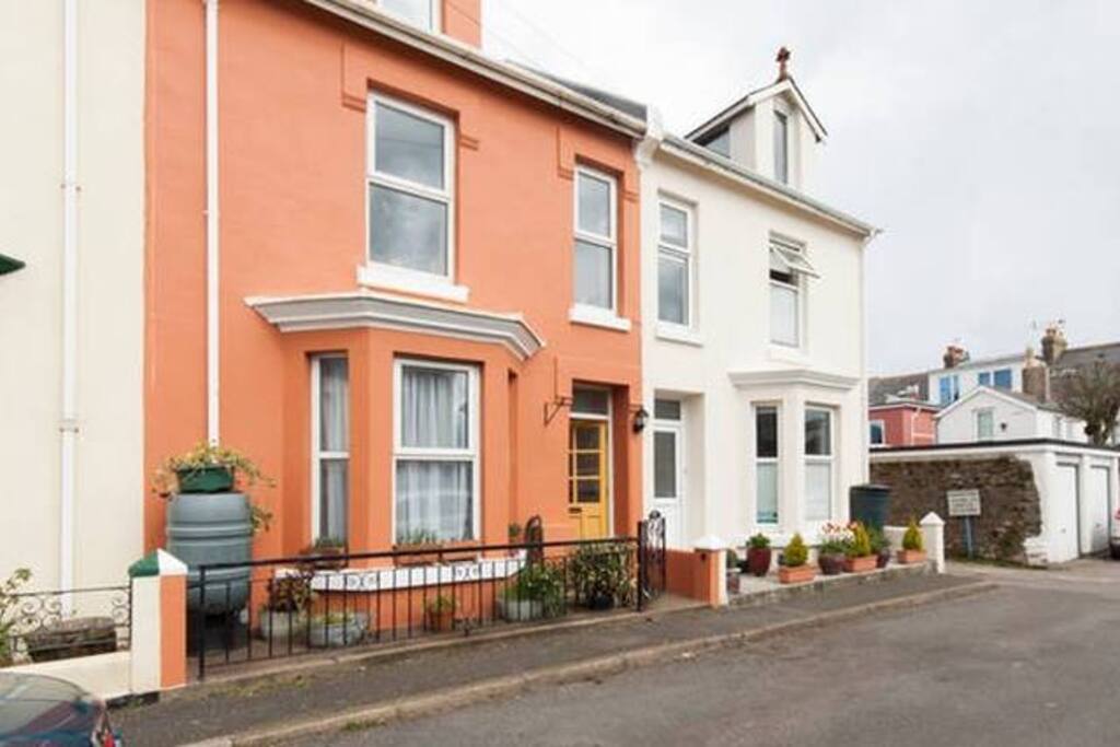 Top 11 Airbnb Vacation Rentals In Brixham, England Updated 2024 Trip101