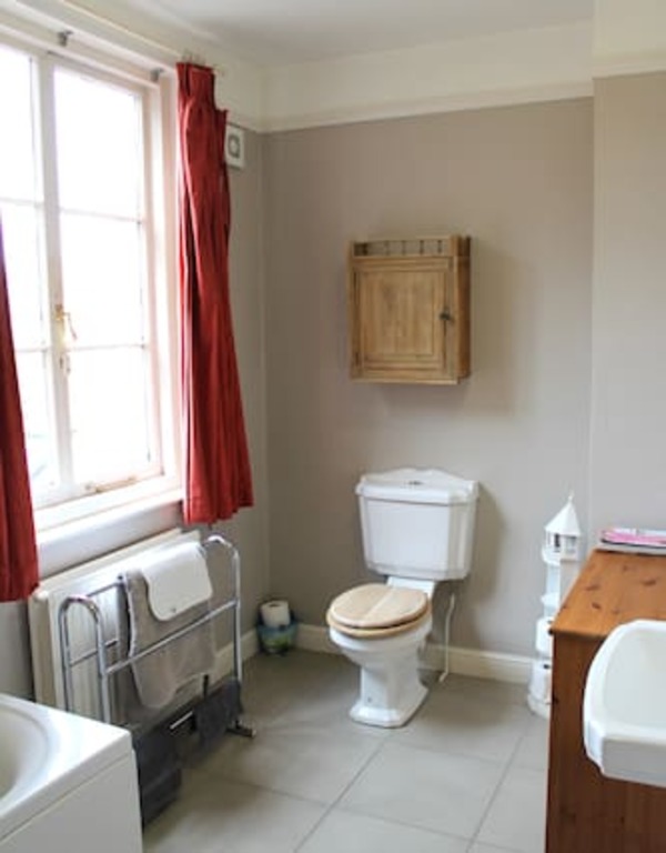 Top 11 Airbnb Vacation Rentals In Cirencester, Great Britain Updated