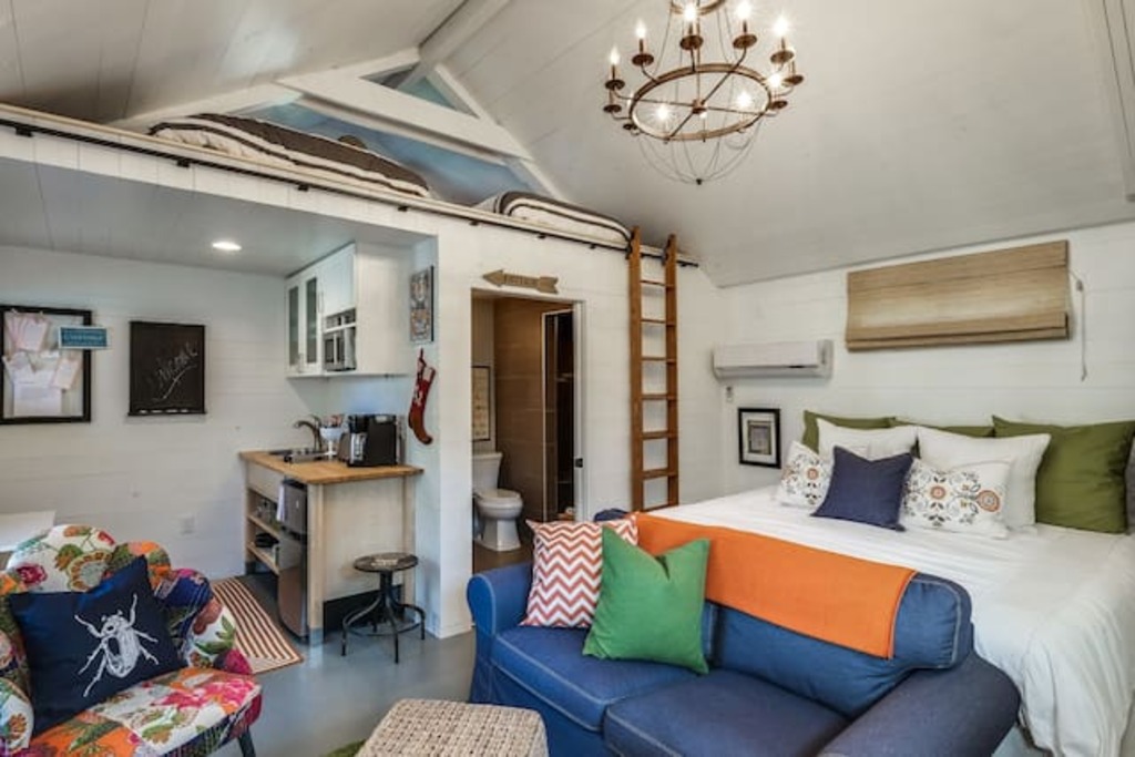 Top 9 Airbnb Vacation Rentals In & Around La Vergne, Tennessee