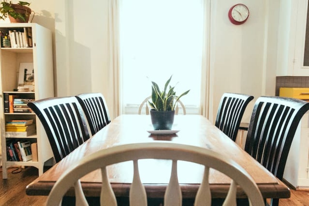 Top 9 Airbnb Vacation Rentals In & Around La Vergne, Tennessee