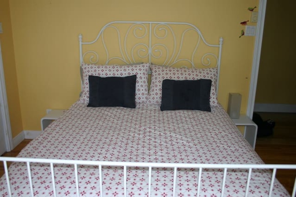 Top 11 Airbnb Vacation Rentals In Cowansville, Canada Updated 2024