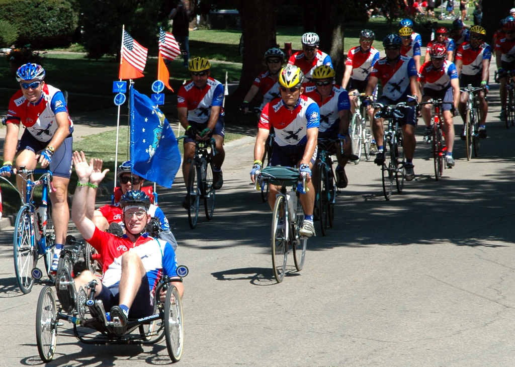 USAF RAGBRAI cyclists