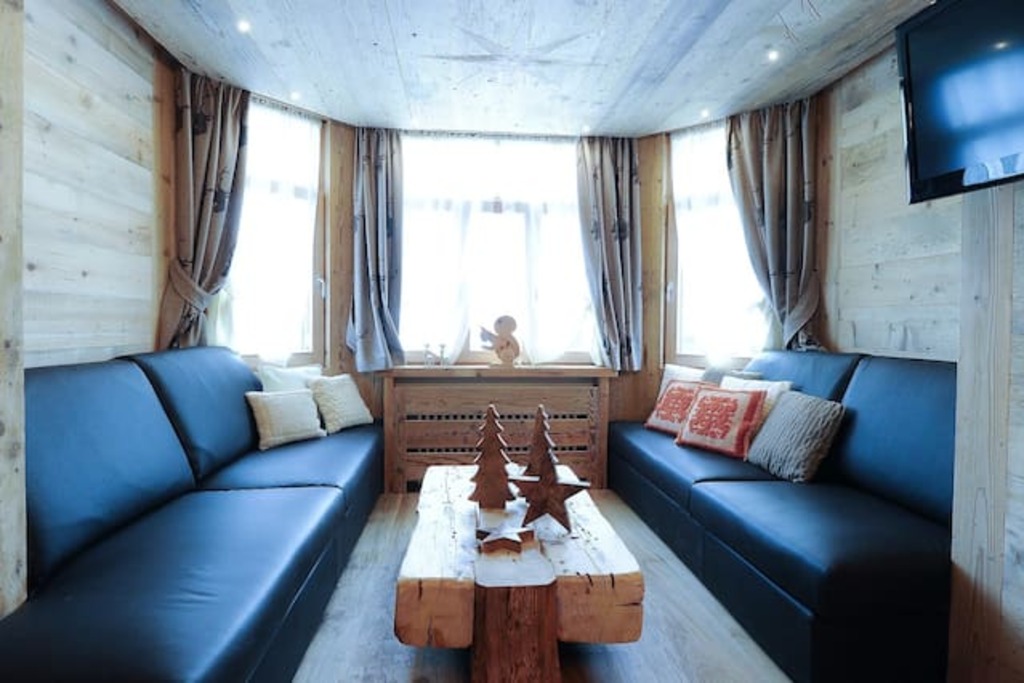 Top 11 Airbnb Vacation Rentals In Cortina d'Ampezzo, Italy Updated 2024 Trip101