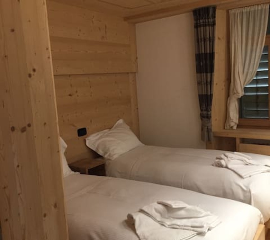 Top 11 Airbnb Vacation Rentals In Cortina d'Ampezzo, Italy Updated 2024 Trip101