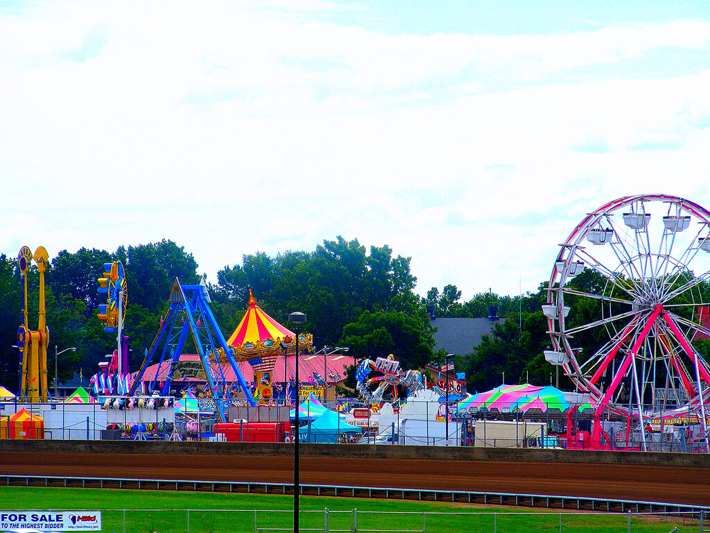 2008 Illinois State Fair Midway - panoramio