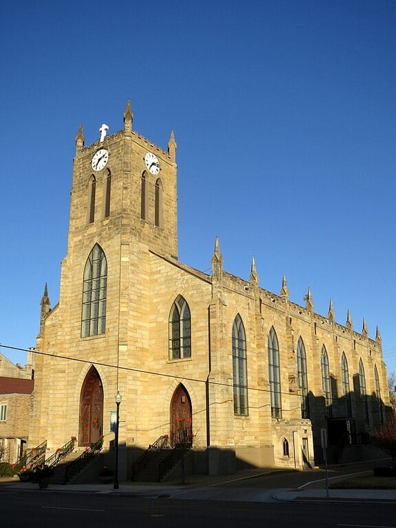 Saint Thomas Aquinas Church (Zanesville, Ohio) - exterior