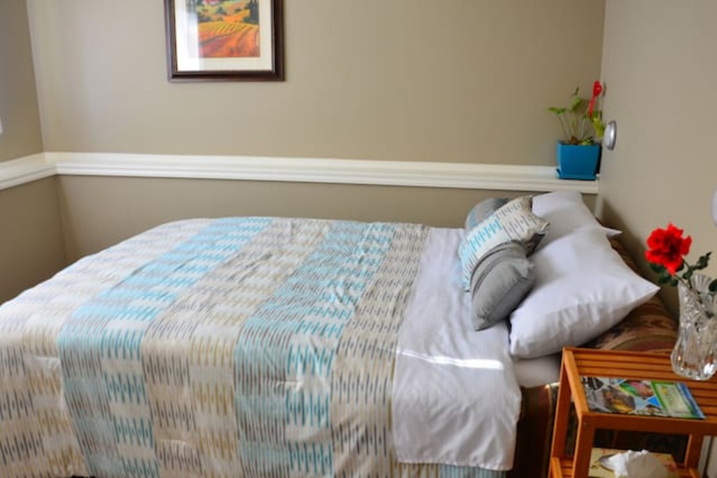 Top 11 Airbnb Vacation Rentals In Harrison Hot Springs, Canada