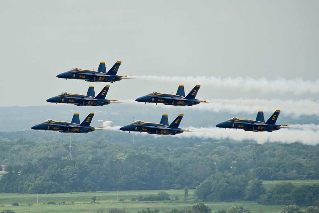 Vectren Dayton Air Show 140629-N-SH953-657
