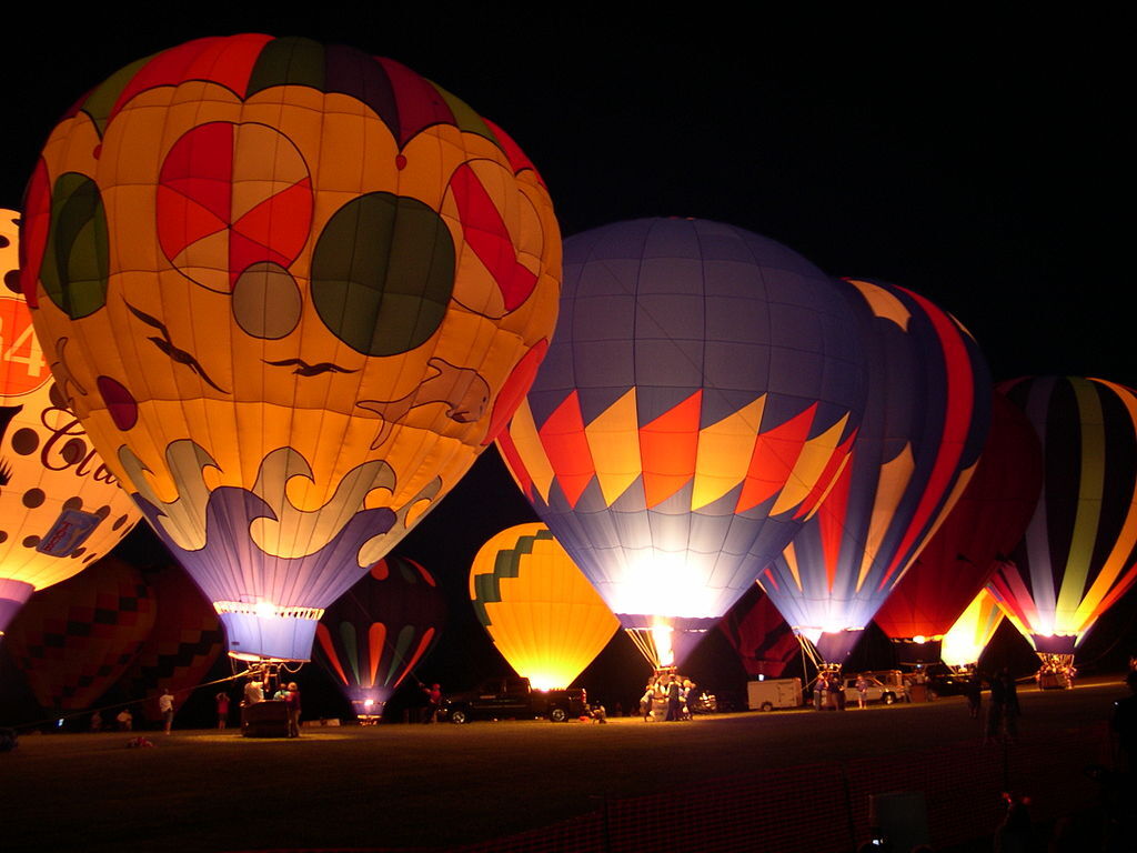 Hot air balloon glow