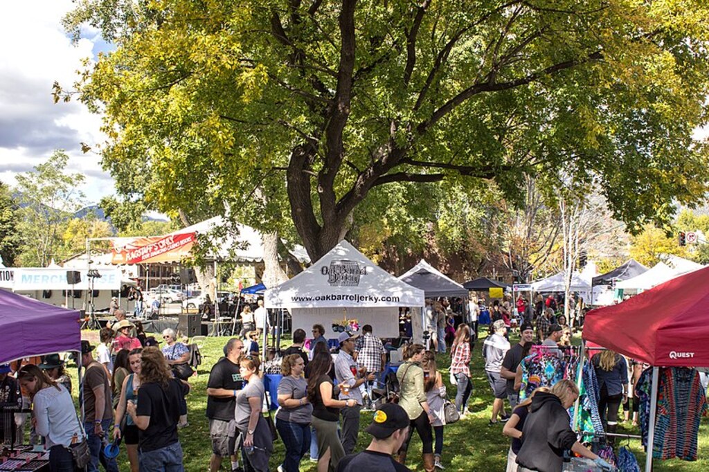 Flagstaff Oktoberfest (30122425295)