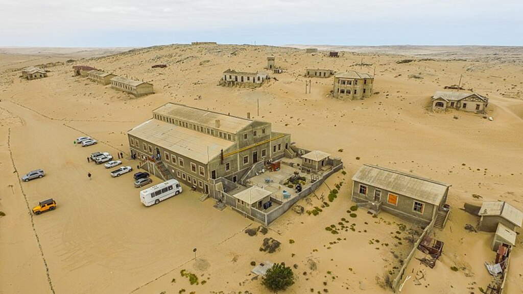 Kolmanskop Ghost Town