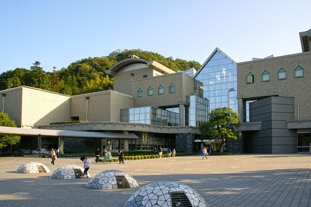 Tokushima 21st century cultural information center02s3200
