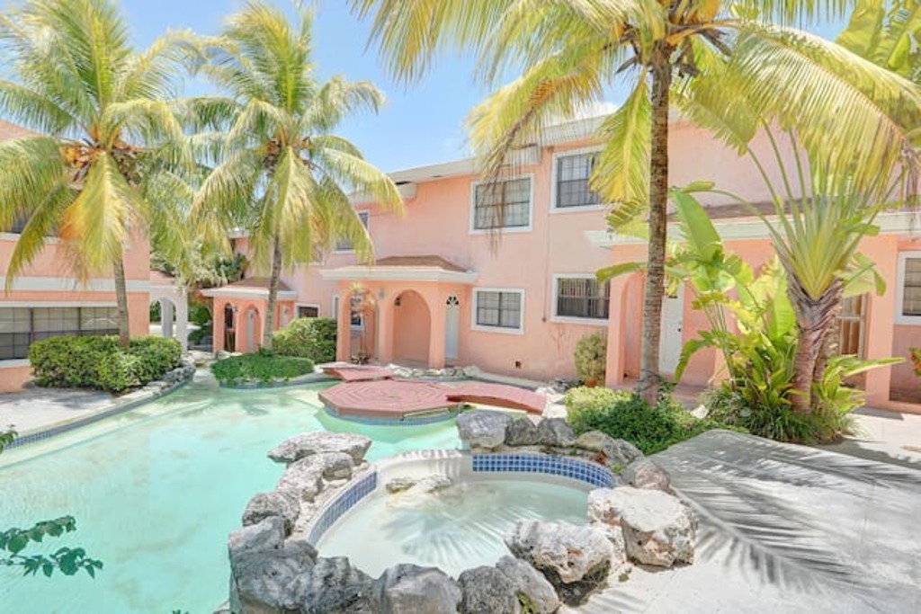 15 Best Airbnb Vacation Rentals In Paradise Island, Bahamas Updated
