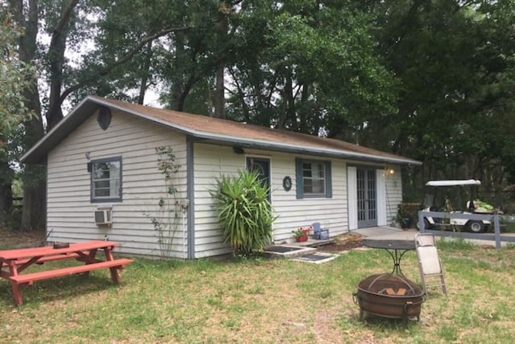 10 Best Airbnb Vacation Rentals In Chiefland, Florida Updated 2024