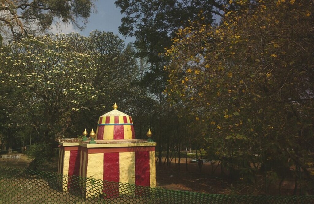 Tiny temple