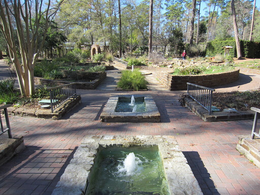 Mercer Arboretum, 2012, fountains