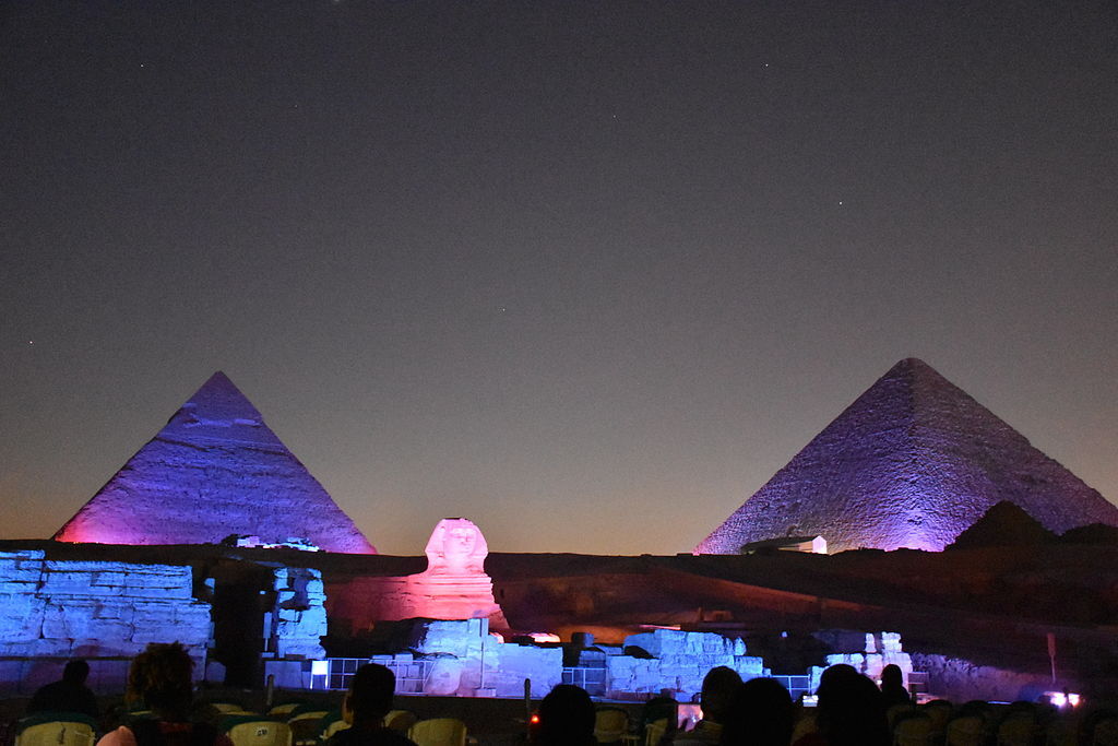 Son et lumière sound and light show at Giza 2