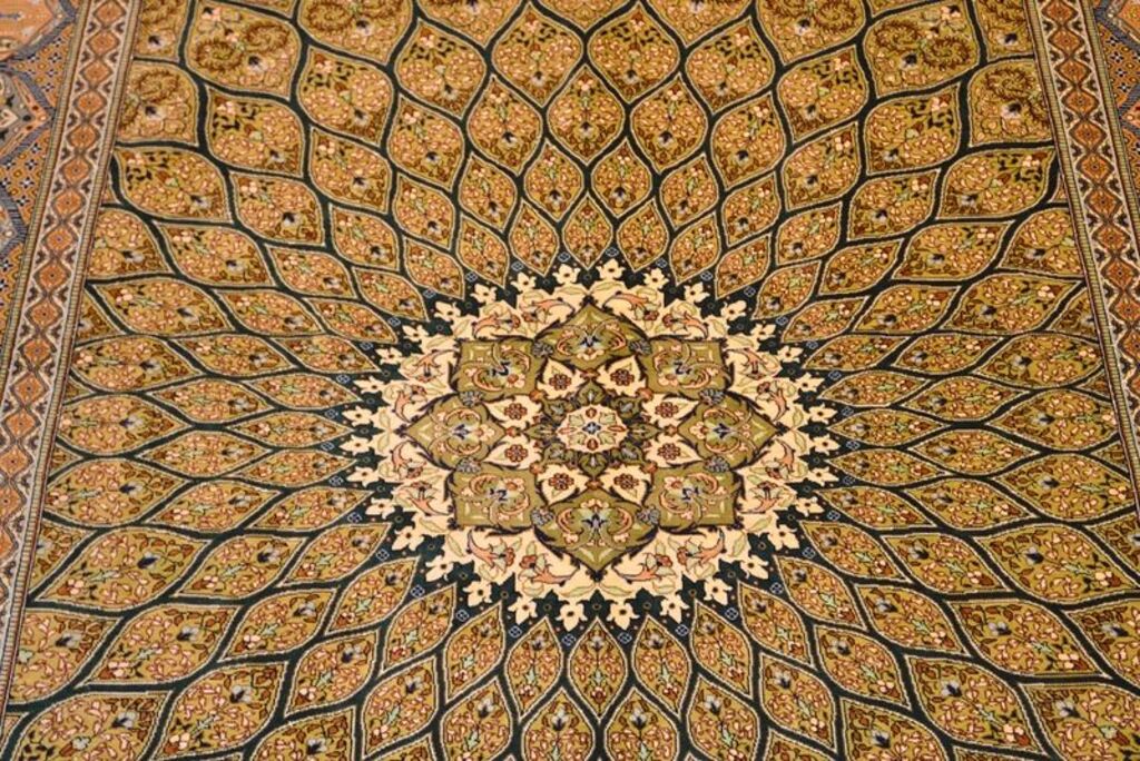 Medallion of Qom Persian carpet