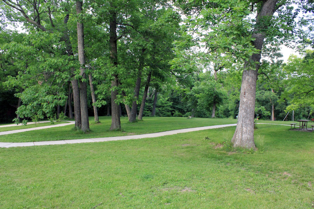 Gfp-wisconsin-new-glarius-woods-front-of-the-park