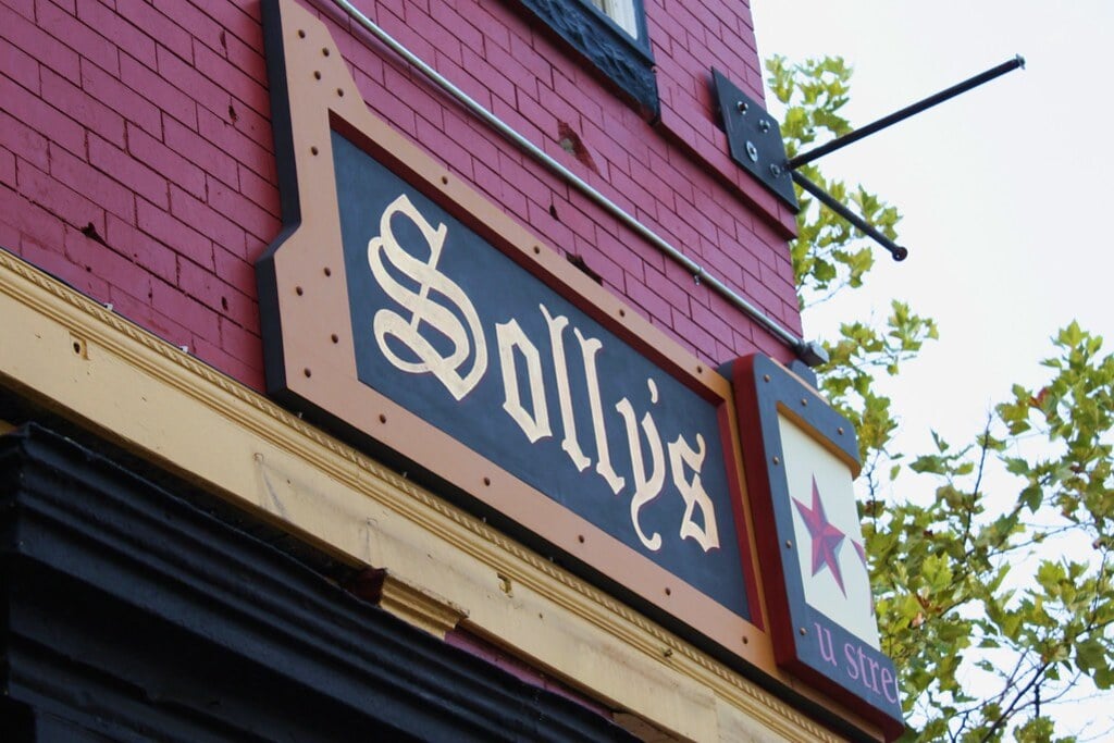 Solly's Tavern Sign