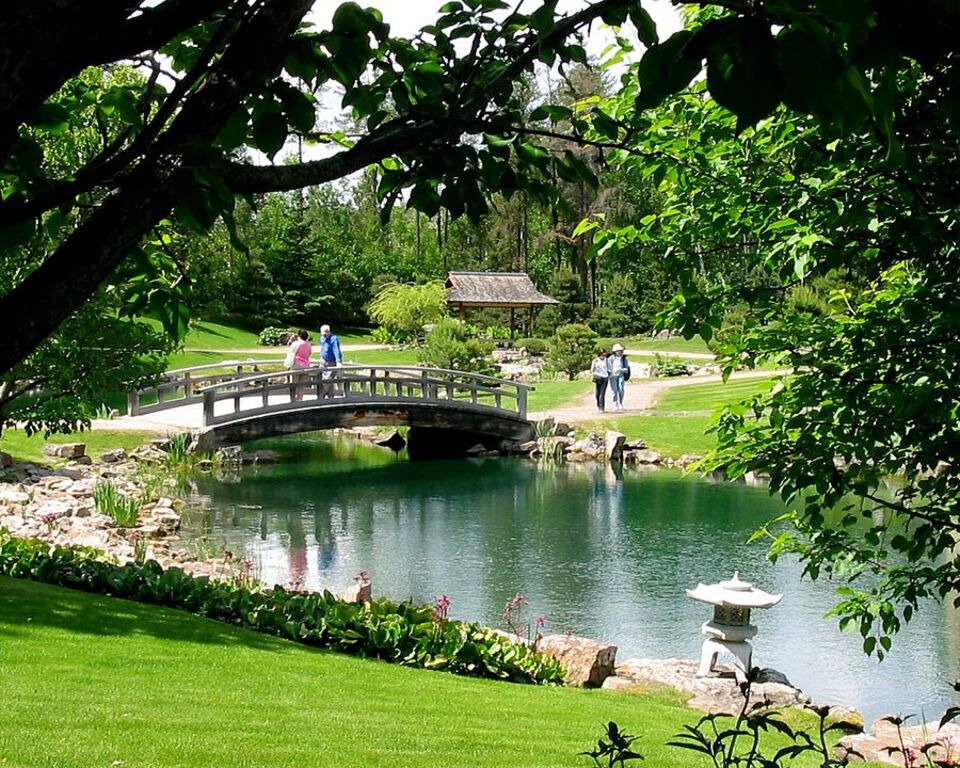 Devonian Japanese Garden
