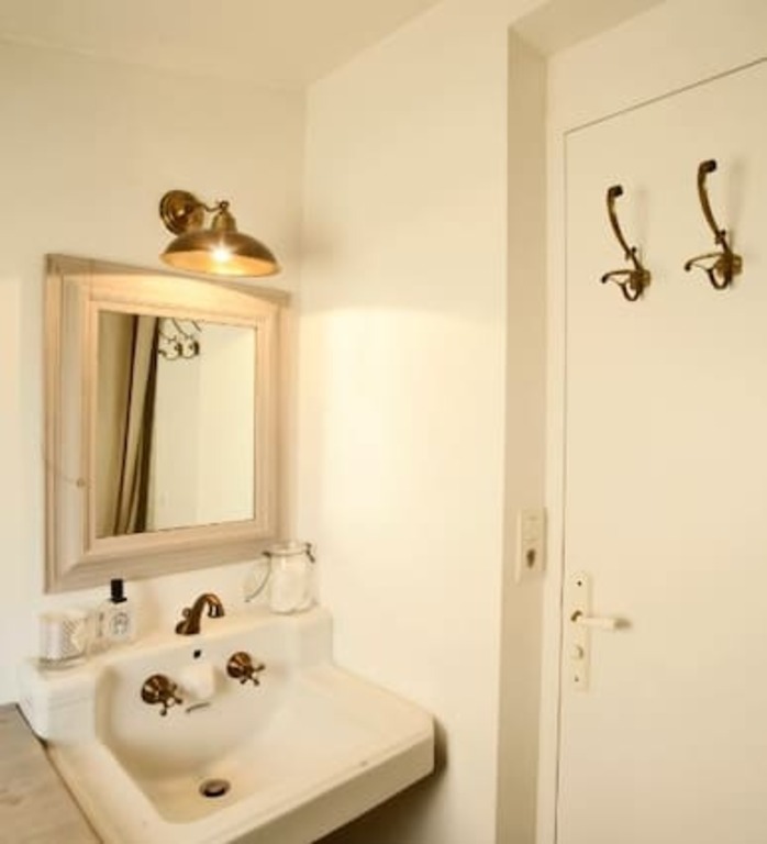 19 Best Airbnb Vacation Rentals In St. Remy De Provence, France