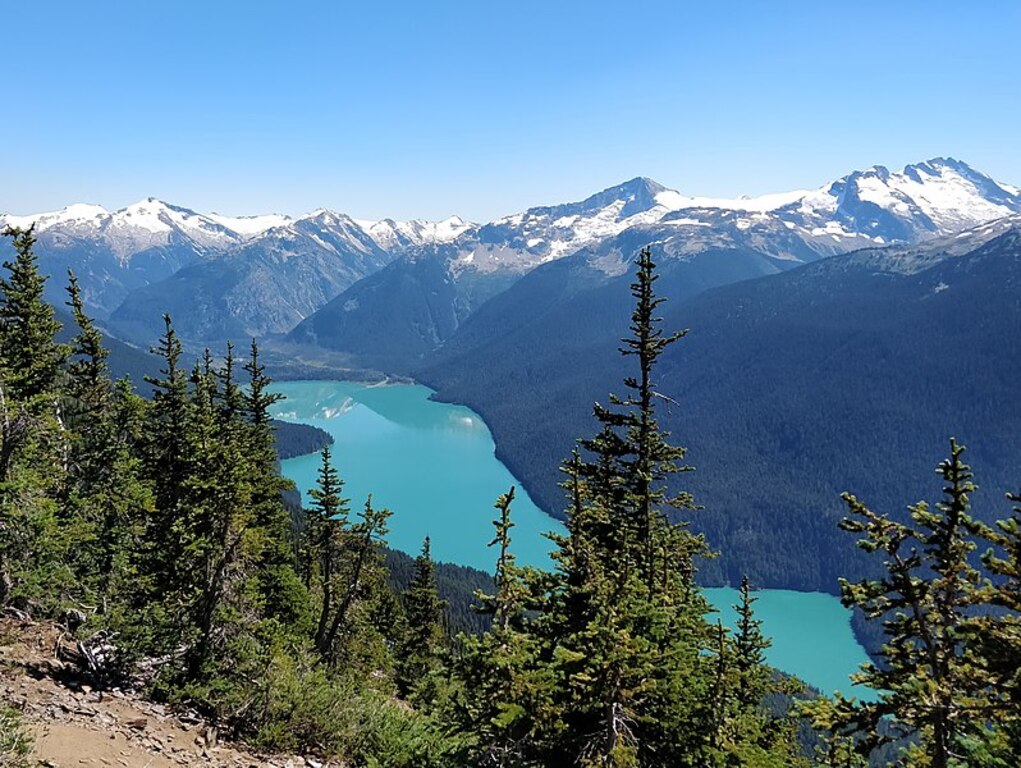Cheakamus Lake from Whistler Mountain (29666798167)