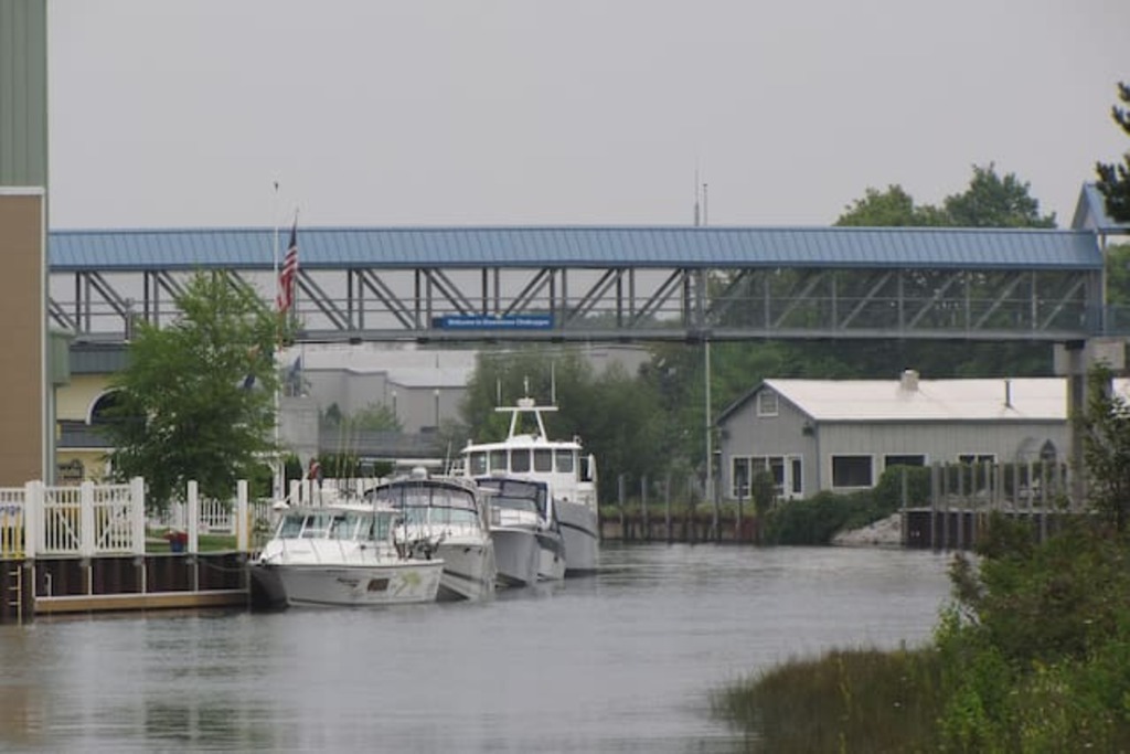 10 Best Airbnb Vacation Rentals In Cheboygan, Michigan Updated 2024