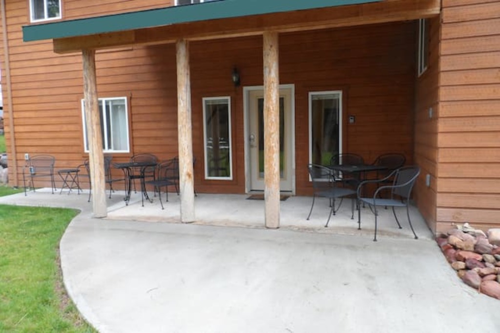 Top 16 Airbnb Vacation Rentals In Seeley Lake, Montana Updated 2024