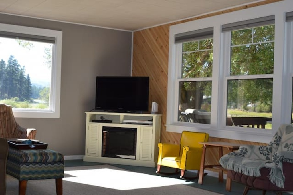 Top 16 Airbnb Vacation Rentals In Seeley Lake, Montana Updated 2024