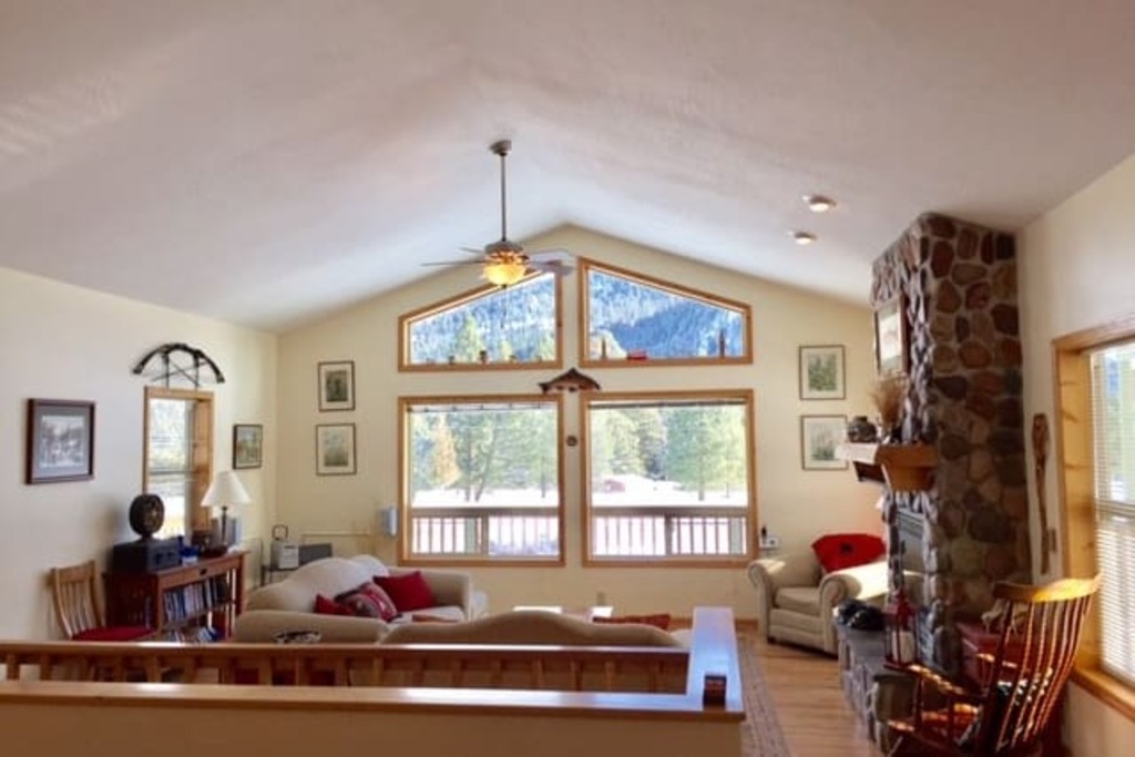Top 16 Airbnb Vacation Rentals In Seeley Lake, Montana Updated 2024