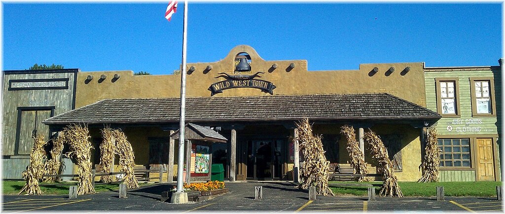 Wild West Town in Union, IL - panoramio