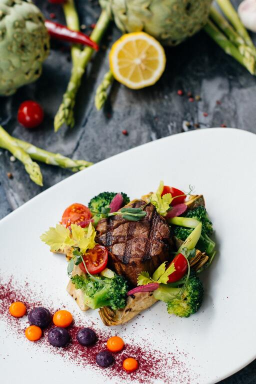 Steak w/ Salad