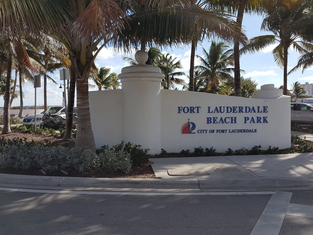 Fort Lauderdale Beach Park sign