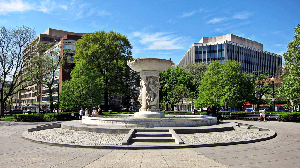 Dupont Circle fountain - facing southwest