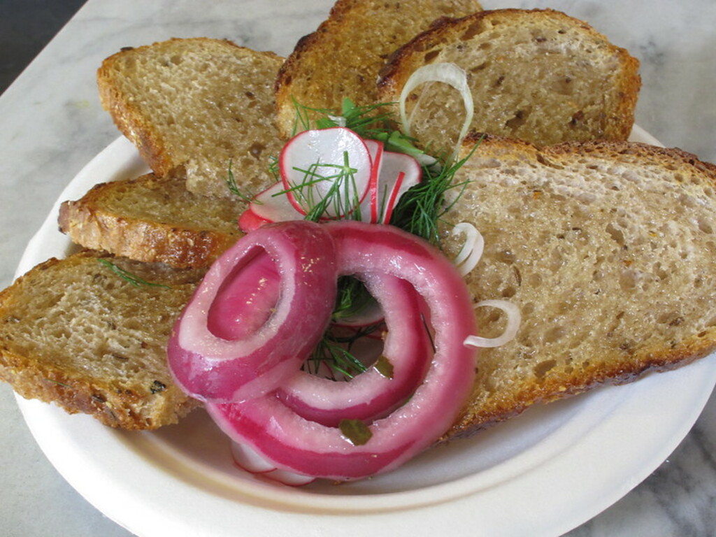 Shtetl Toast