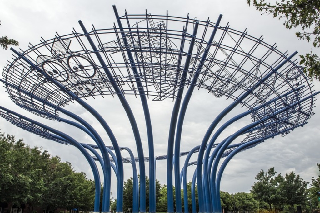 The "Blueprints" steel sculpture in Addison Circle