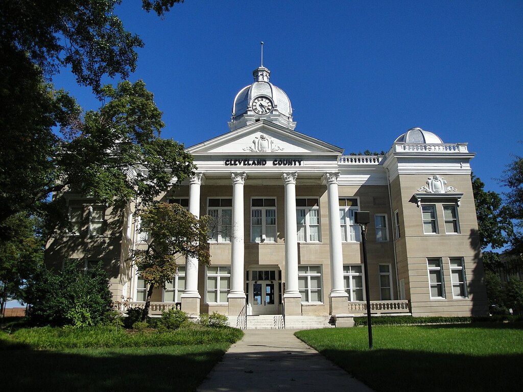 Old Cleveland County Courthouse 2009