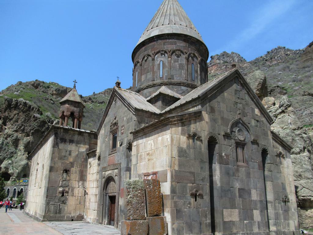 Geghard Monastery (36340869184)