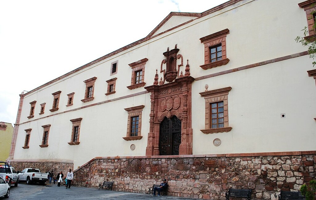  Museo Pedro Coronel