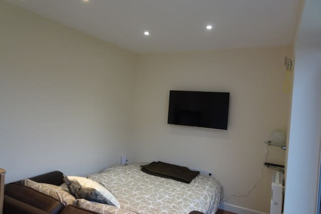 Top 16 Airbnb Vacation Rentals In Leamington Spa, Great Britain